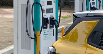 Jeep Avengerの充電特性は良くも悪くもスペック通りでした